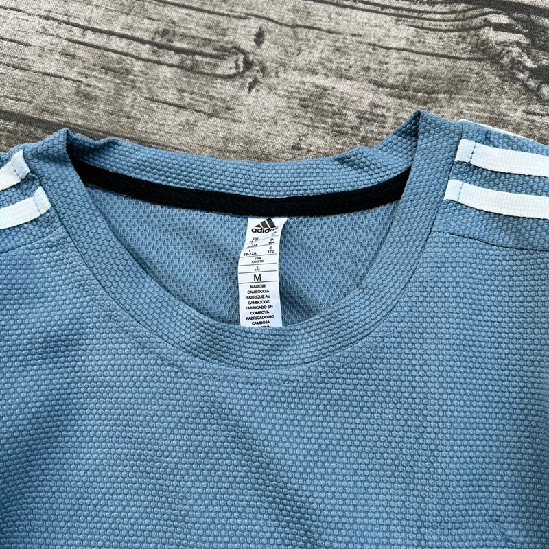 Bộ thể thao cộc tay nam, bộ xốp nam thêu logo cao cấp chất liệu vải xốp bóng co dãn thấm hút mồ hôi tốt