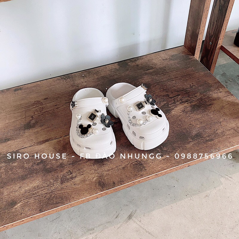Sục lỗ nhựa gắn sricket Full charm sang chảnh cho bé