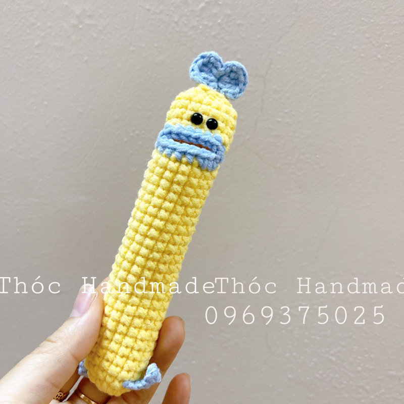 Túi đựng son bằng len handmade xinh xắn