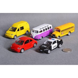 Combo 5 chiếc ô tô sắt mở cánh tỉ lệ 1:64, bánh đà