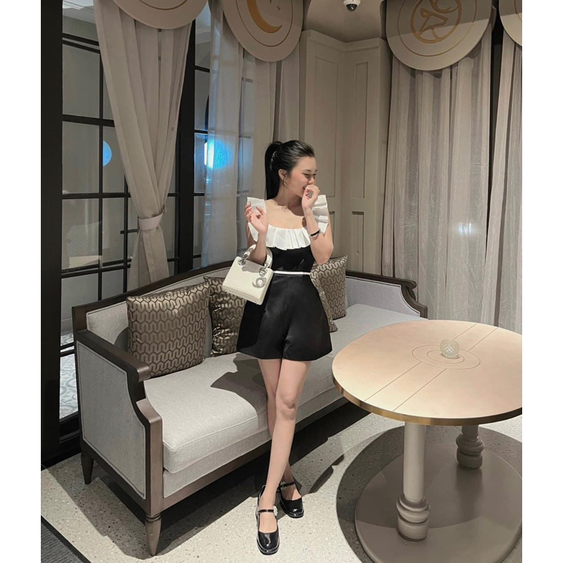 Set bộ jumsuit nữ bèo xếp ly TABISHOP Bộ đồ bay quần giả váy đen trắng dễ thương sang chảnh đi chơi đi dự tiệc | BigBuy360 - bigbuy360.vn