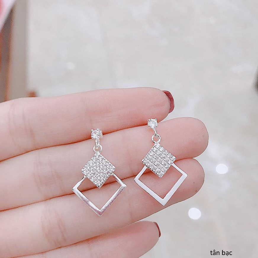 bông tai bạc ta , hàng dày dặn , đính đá chốt chắc chắn