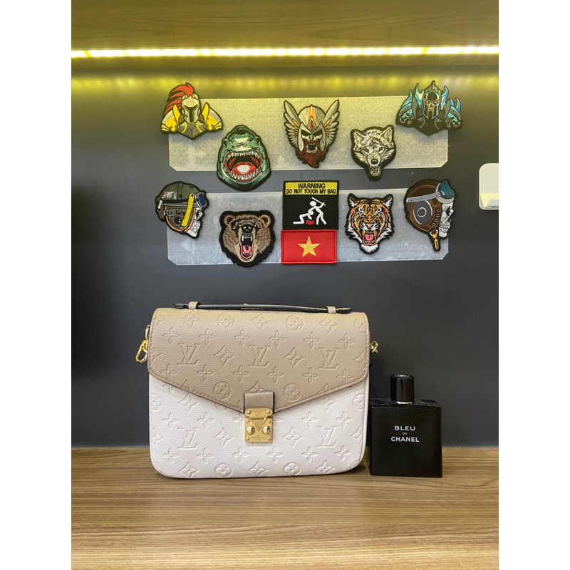 Túi si da thật LV Mentis