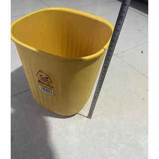 thùng rác con vịt