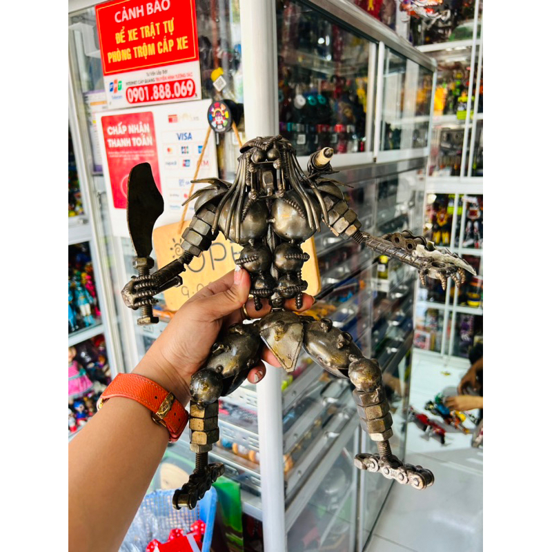 Đồ chơi mô hình Predator Full Metal Kim loại size 40-50cm