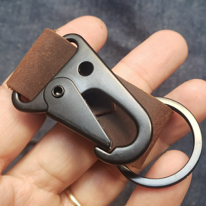 Móc khóa làm quà tặng