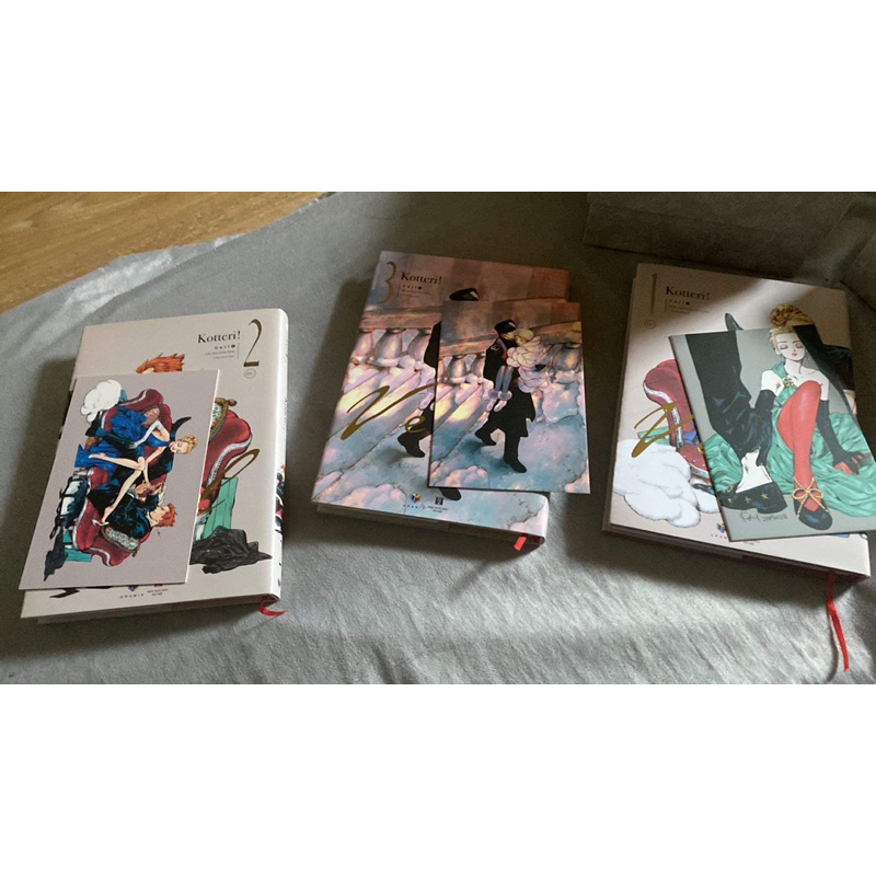 Veil  phụ kiện post card ,poster ,stande và box manga