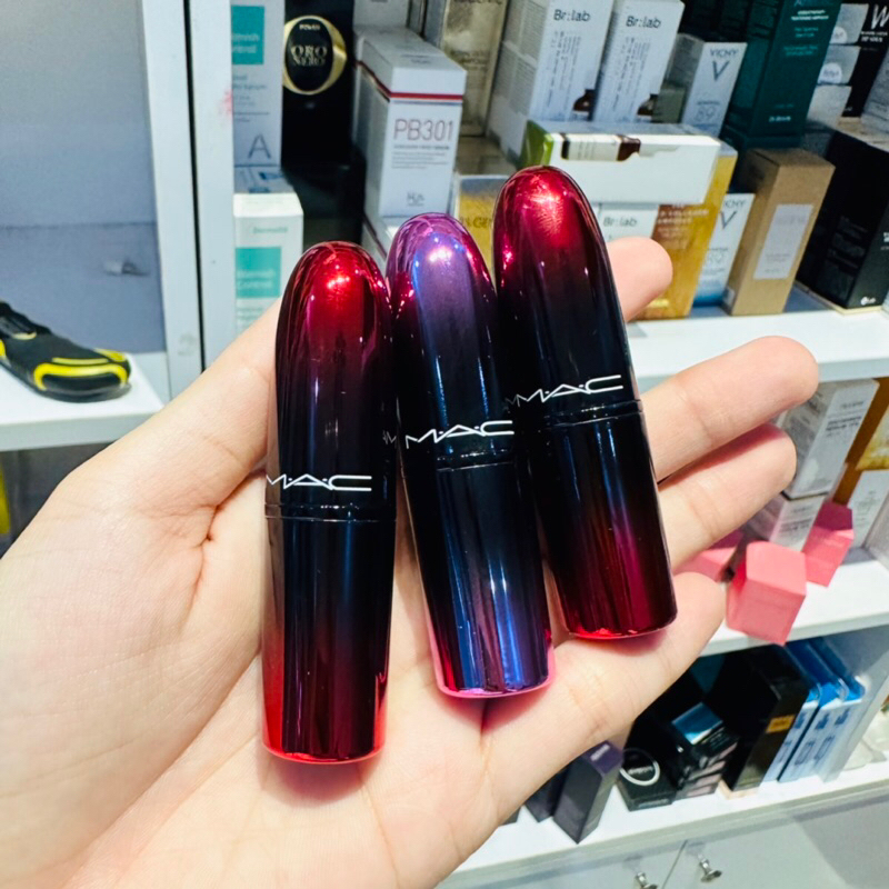 Son thỏi M.A.C Love Me Lipstick 3g