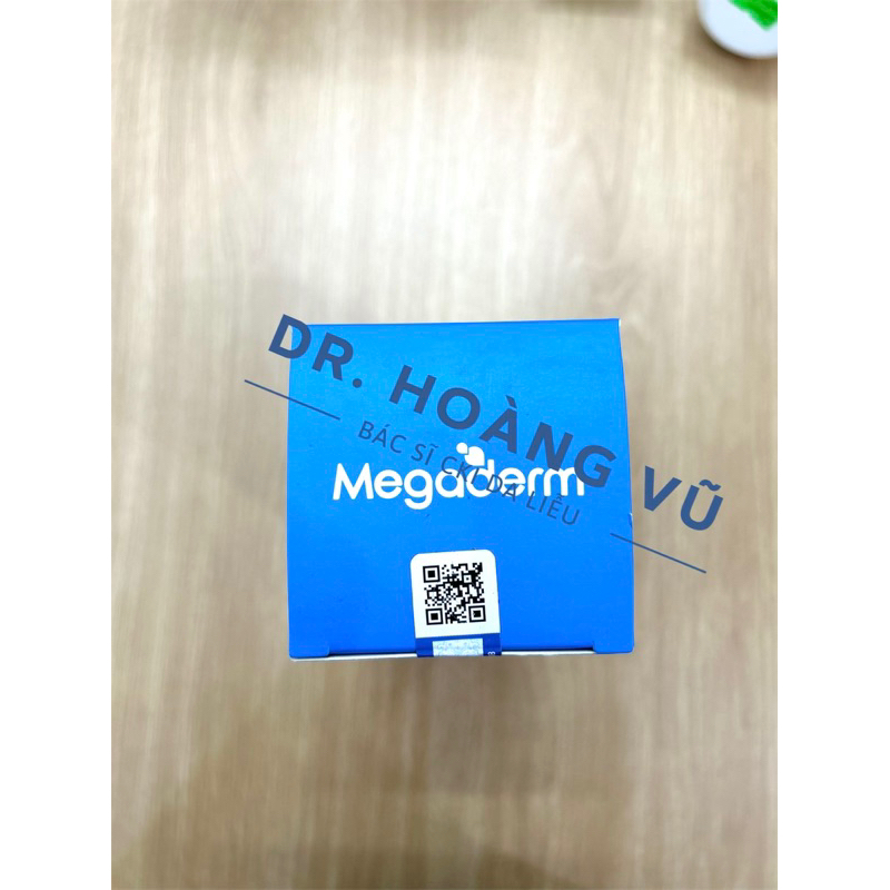Sữa tắm gội dịu nhẹ Megaderm, làm sạch cơ thể nhẹ nhàng 280ml - Dr. Hoàng Vũ