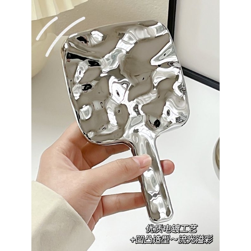 Gương Cầm Tay_Gương soi mi_Gương Spa_Sang chảnh và chuyên nghiệp