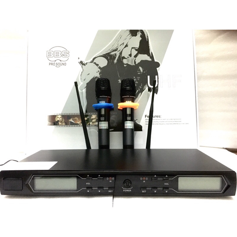 Micro karaoke không dây BBS M668 Ultta, BBS K988