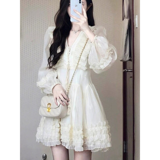 Váy dài tay cổ V có bèo nhún xoè, váy dáng chữ A xoè