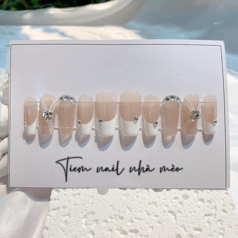 Nail box thiết kế 70k