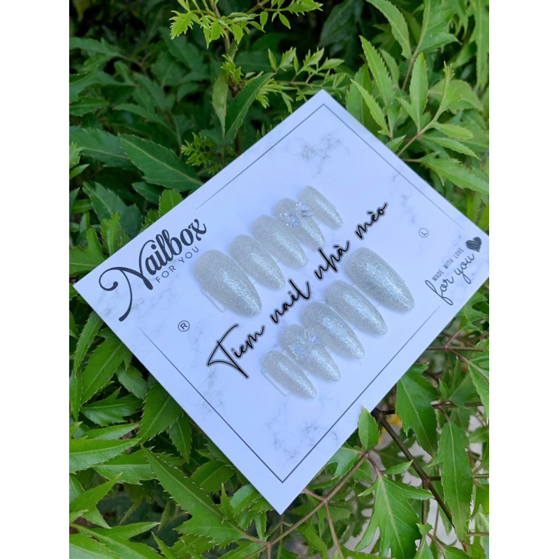 Nail box thiết kế sale lấy tương tác