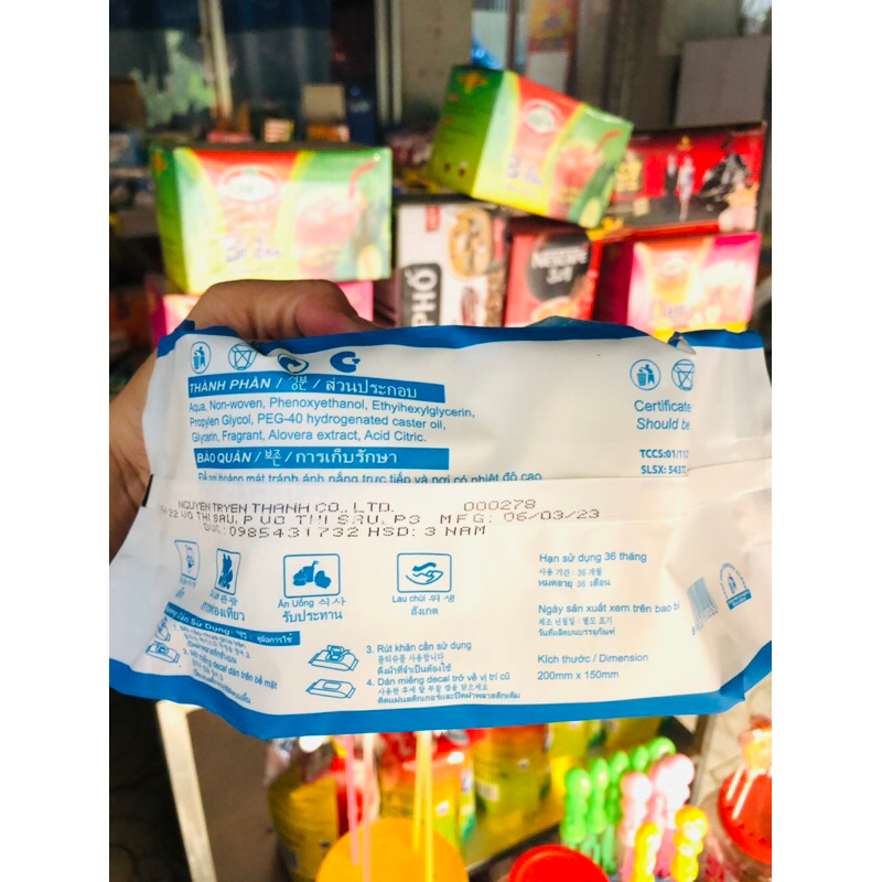 Khăn ướt  baby gói lớn nhỏ