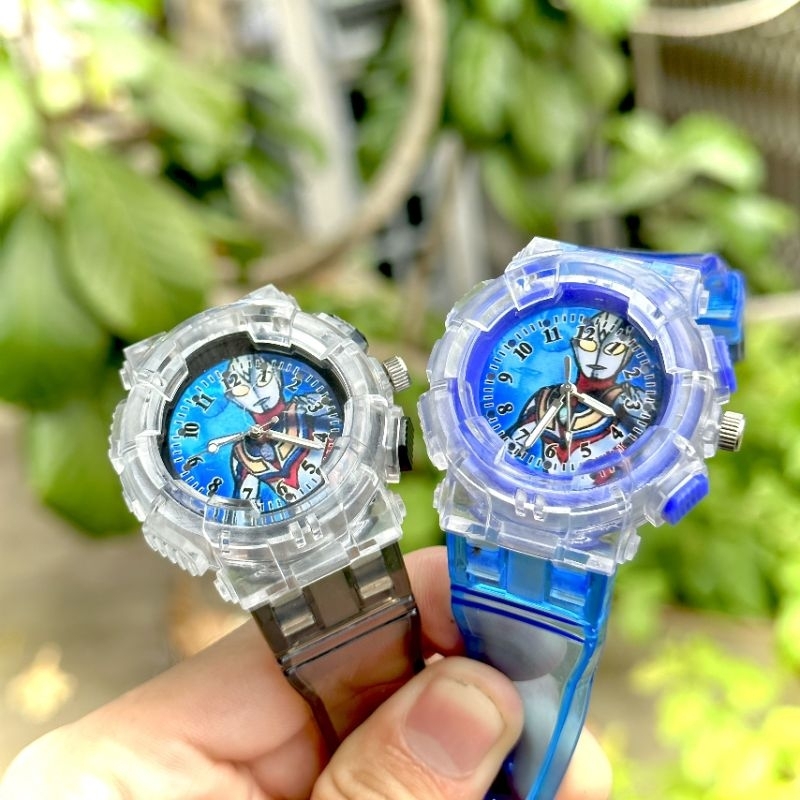 Đồng hồ đeo tay trẻ em nam bé trai chính hãng SWINTA D25 hình siêu nhân có đèn chạy 3 kim cao cấp