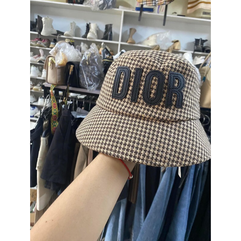 MŨ BUCKET GUCCI SÓI THỜI TRANG