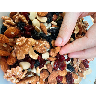 Granola Siêu Hạt Không Yến mạch