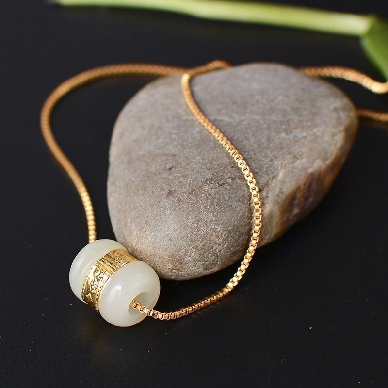 SALE  Charm Lu Thống Bạch Ngọc Khảm Vàng🍀🍀🍀