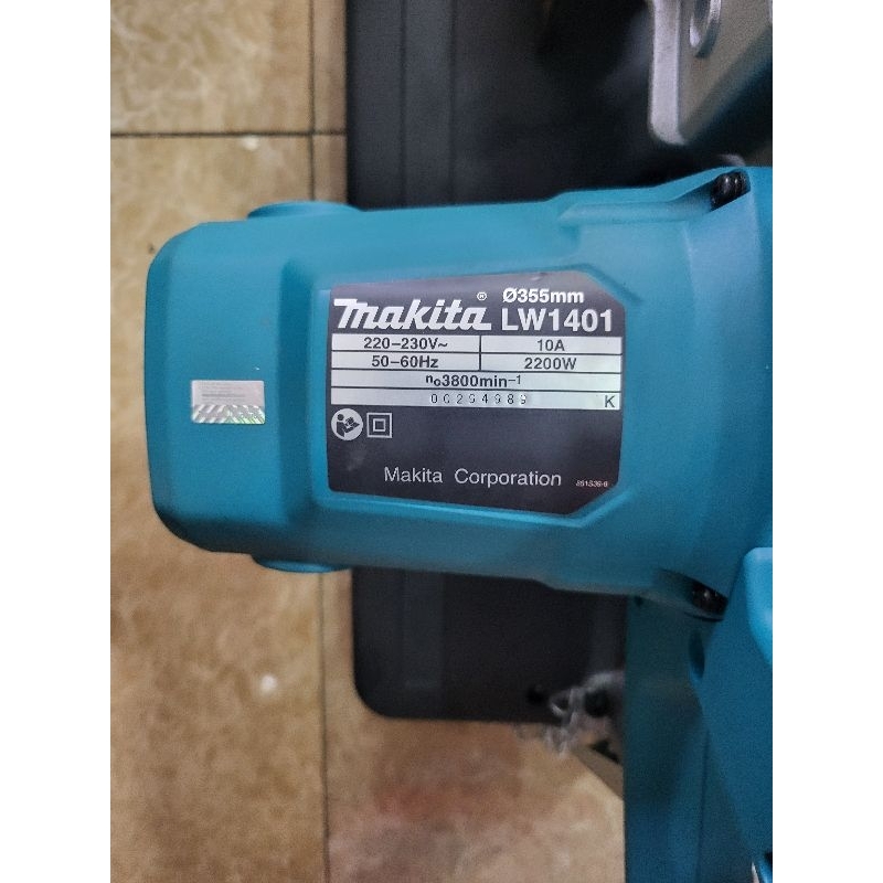 Máy cắt sắt Makita LW1401 (2200W)
