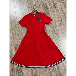 Đầm Tom-my khoá trước size 4,6