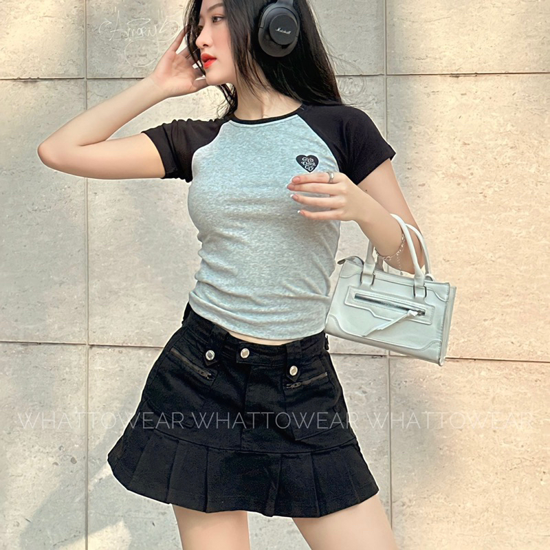 Áo phối tay form fit thêu trái tim Girl don't cry Xám/ Hồng
