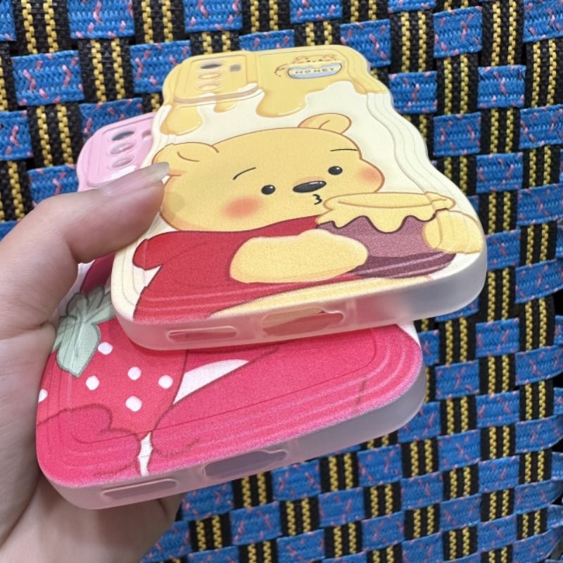 Case ốp lưng Vivo V23E dẻo hình gấu dâu gấu pooh siêu dễ thương viền lượn sóng bảo vệ camera
