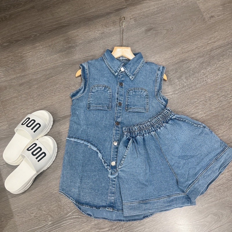 Set Bộ Jean Áo Sát Nách Phối Quần Chun Phom Rộng Mã QM018