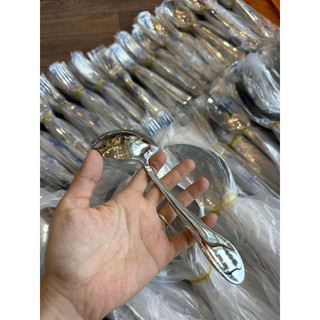 VÁ CƠM INOX XUẤT XỊN