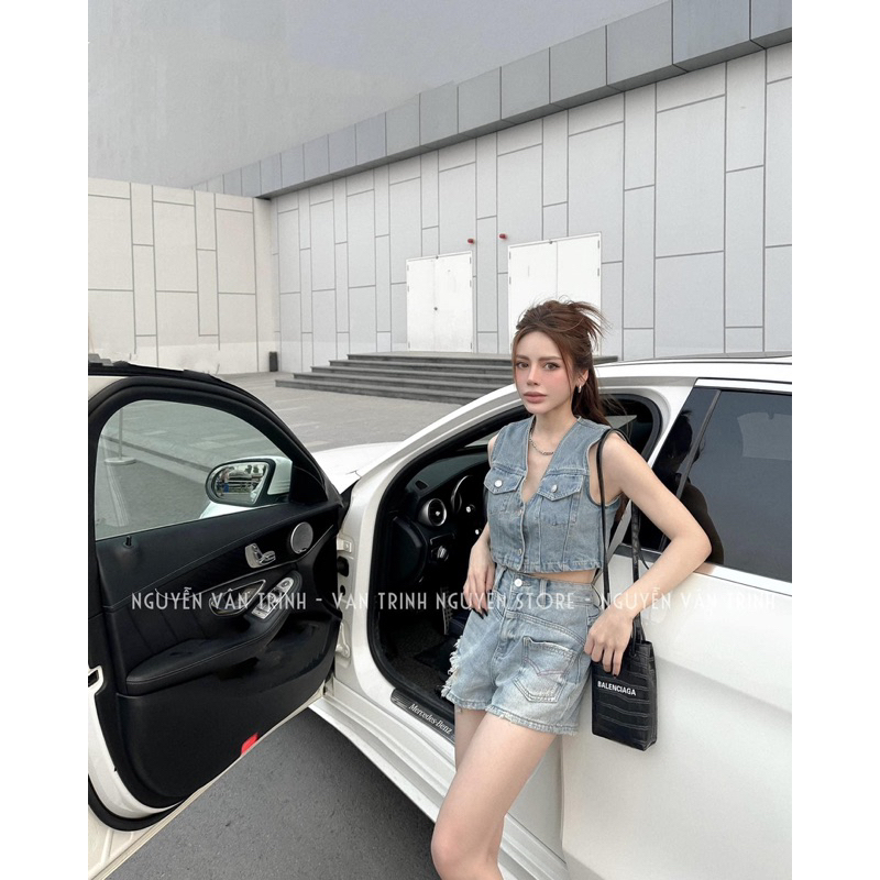 Áo gile Jeans túi hộp