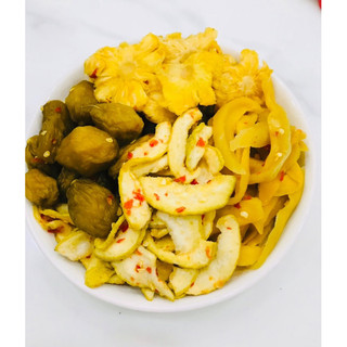 (Ăn vặt) Trái cây sấy Mix 4 loại Ổi, Thơm, Cóc, Xoài nhà làm siêu ngon (lon 100g)