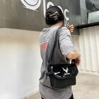 Túi đeo chéo : LOGO SHOULDER BAG
