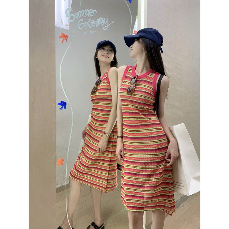 Đầm body len sọc màu sát nách sang trọng VIENS STORE