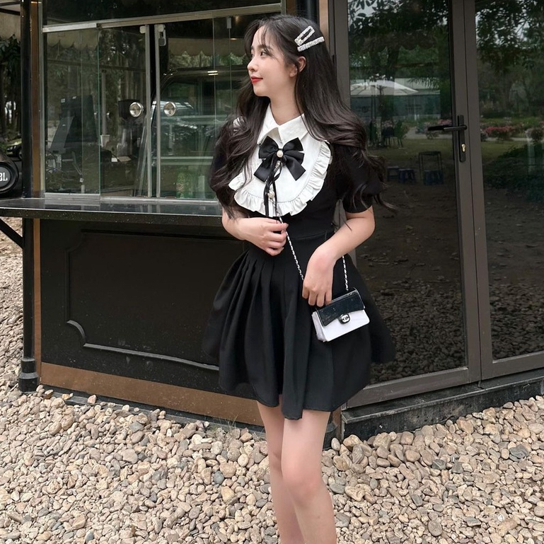 Váy Đen Kèm Nơ Phối Bèo Tay Bồng, Chất Tuyết Mưa Dày Dặn