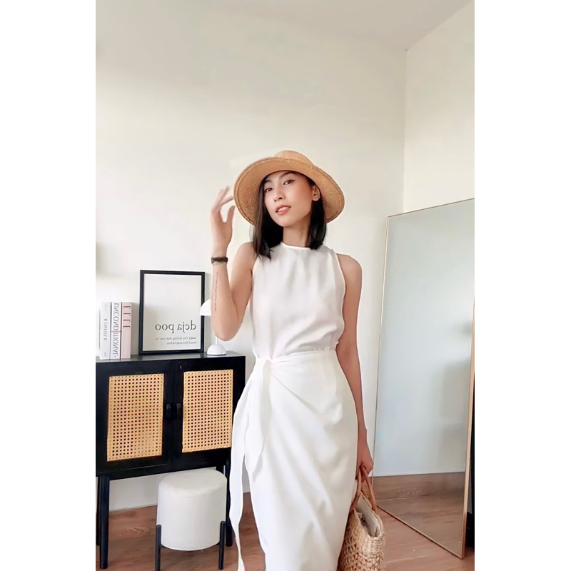 Set chân váy váy dáng dài, vạt lệch buộc nơ