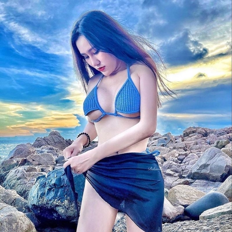 Bikini Tam Giác Dây Rút Siêu Tây Mặc Được Nhiều Kiểu