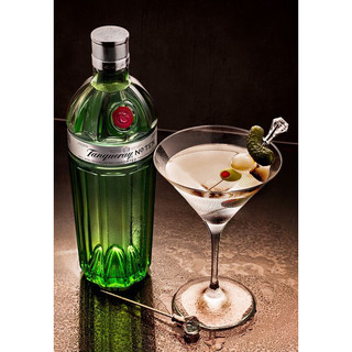 Tanqueray No.10 nguyên liệu pha chế gin