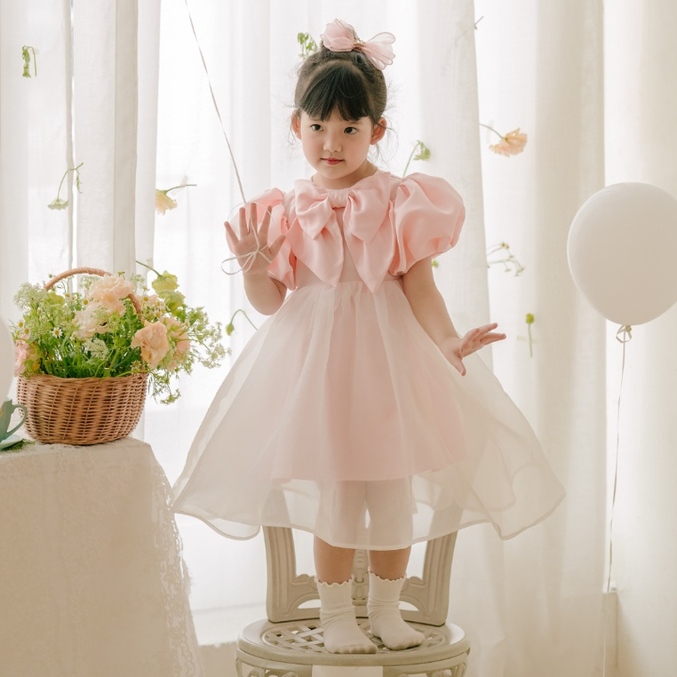 Váy cho bé Sora.bébé Amonde Sweet Dress dáng babydoll màu hồng phối trắng điệu đà nơ to bản(1-6 tuổi)