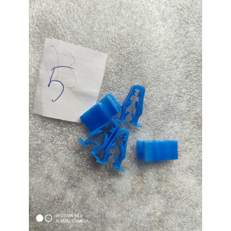 Chốt kẹp nhựa dùng cho mặt nạ vision,lead ,....