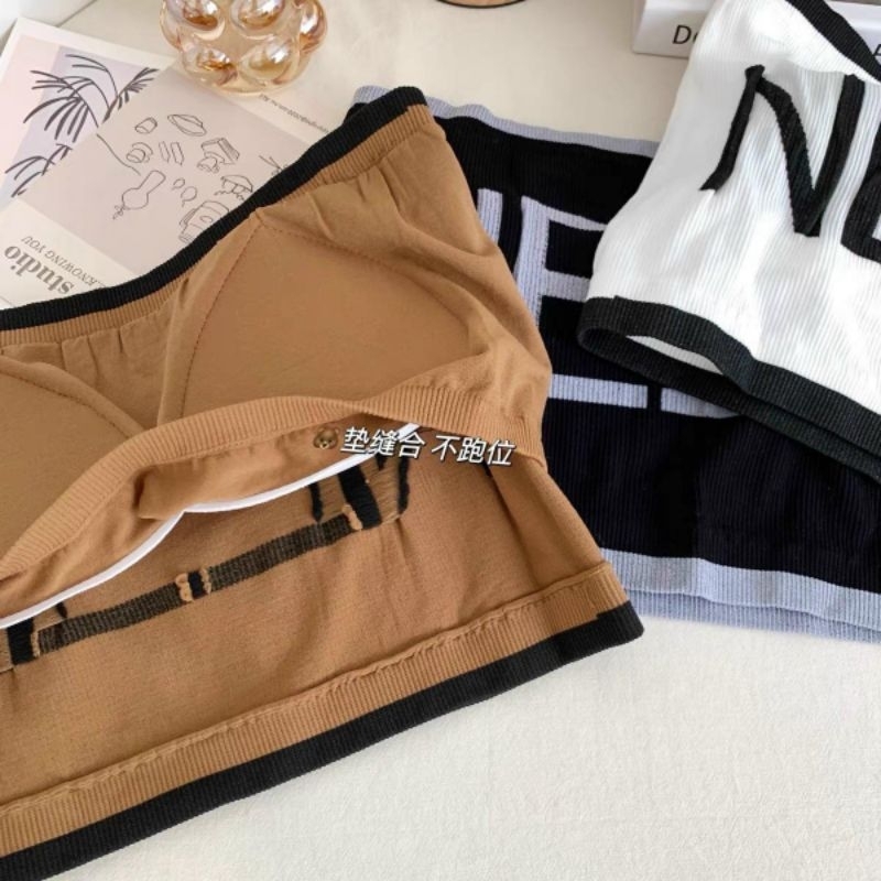 Áo Ống Croptop Viền Màu Chữ