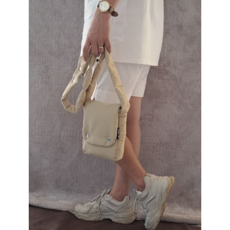 Túi đeo chéo chần bông MINI TRƠN cao cấp dainystore