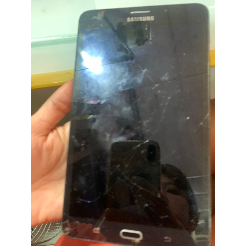 xác máy tính bảng samsung t295 như hình