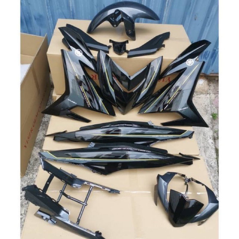 Tem zin exciter rc 150 xám đen