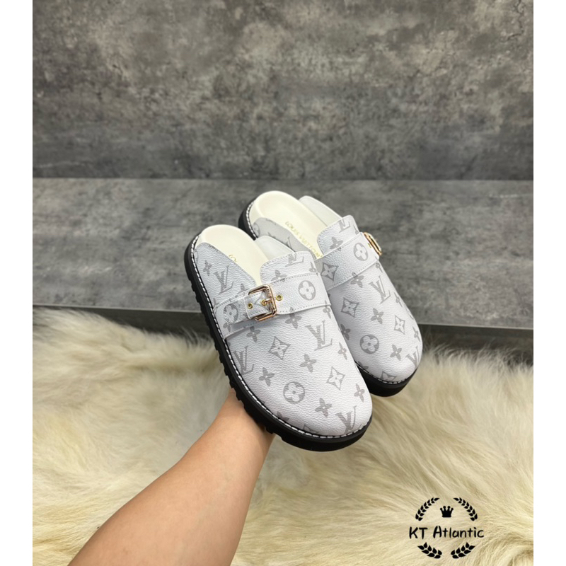 Giầy Sục LV/SS23 Siêu Nét