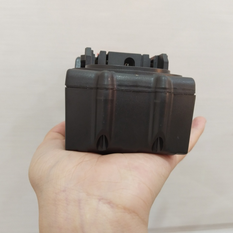 Pin 10 Cell  xài cho dòng máy Trung Quốc chân pin makita 18V,21V