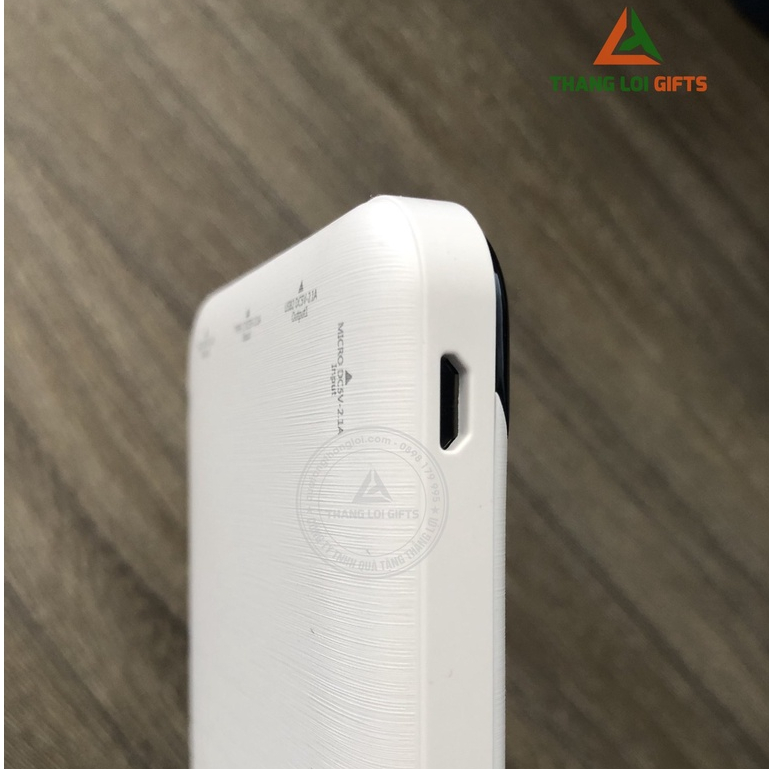 PIN SẠC DỰ PHÒNG 10.000mAh - MIỄN PHÍ KHẮC TÊN- BẢO HÀNH 6 THÁNG, BAO ĐỔI TRẢ