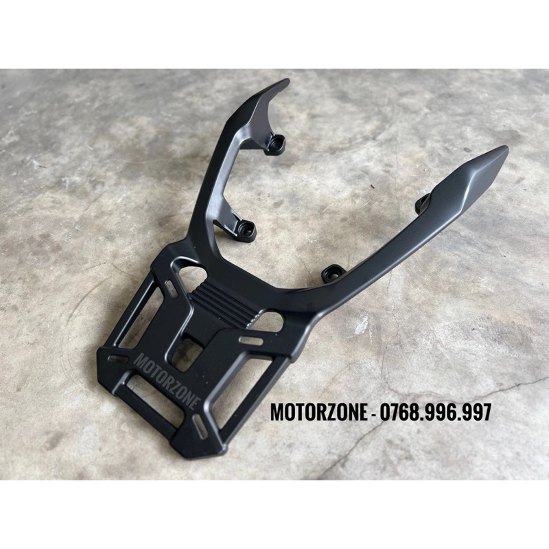 Baga sau Honda ADV 150
