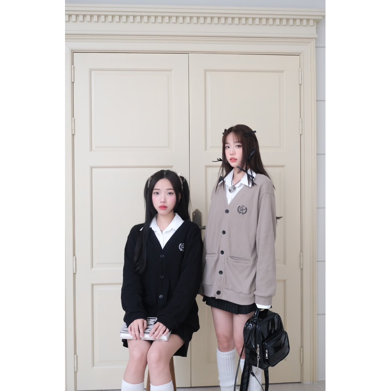 Áo khoác cardigan thêu logo