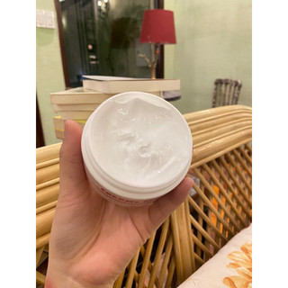 𝗕𝗼𝗱𝘆 𝗧𝗼𝗻𝗲 𝗨𝗽 𝗦𝗣𝗙 𝟯𝟬+ Kem dưỡng trắng da