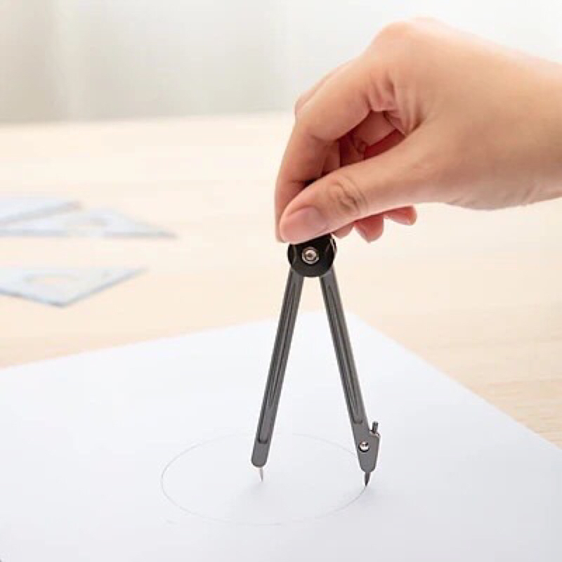 Bộ Dụng cụ học sinh eke và compa Deli 9609